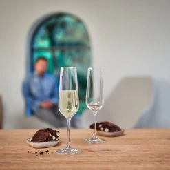 Leonardo Flûtes De Champagne Tivoli (lot De 6) 9 Leonardo Flûtes De Champagne Tivoli (lot De 6) -Entrez dans ma vaisselle. 1000263085 230317 020 MOOD DETAILS P000000001000263085 mood