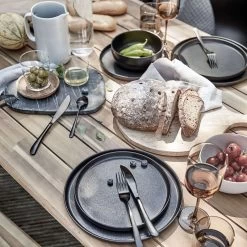 Assiette CASA NOVA -Entrez dans ma vaisselle. 1000331150 230905 022 MOOD DETAILS P000000001000331150 mood