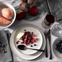 Assiettes HENLEY (lot De 4) -Entrez dans ma vaisselle. 1000332742 220215 027 MOOD DETAILS P000000001000332742 mood