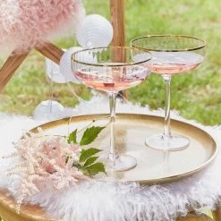 Coupe De Champagne GOLDEN TWENTIES 14 Coupe De Champagne GOLDEN TWENTIES -Entrez dans ma vaisselle. 1000333326 220218 023 MOOD DETAILS P000000001000333326 mood