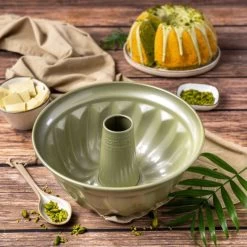 Moule à Kouglof 7 Moule à Kouglof -Entrez dans ma vaisselle. 4c7adffe420749ffb651c850e444ecd5