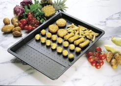 Plaque à Pizza Perforée Extensible -Entrez dans ma vaisselle. 5577a3a3dbc54805826025165577562f