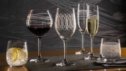 Leonardo Lot De 6 Verres à Bourgogne Gravés 630ml -Entrez dans ma vaisselle. 93d32f0410424444bf90652efc242b36