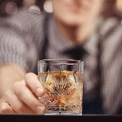 Lot De 4 verres à Whisky -Entrez dans ma vaisselle. a1beff2149744ea4877bf8f1d85f01c7