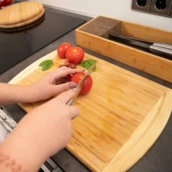 Planche à Découper Récupérateur Jus -Entrez dans ma vaisselle. c55ff250415446f0ab1296b854937a49